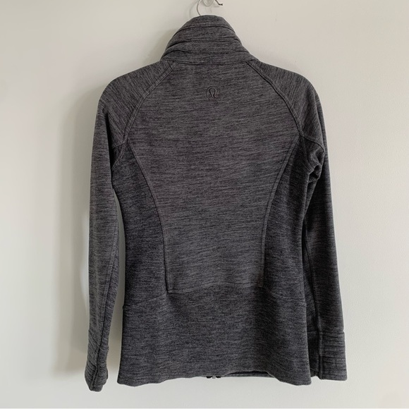 Lululemon Radiant Jacket II Heathered Core Dark Grey Women’s Size 6 - Picture 13 of 14